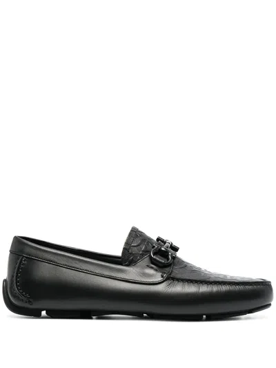Ferragamo Gancini-logo Loafers In Black