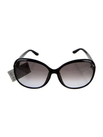 Pre-owned Ferragamo Gancini Logo Oversize Sunglasses In Black