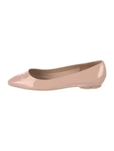 Pre-owned Ferragamo Gancini Logo Patent Leather Ballet Flats In Pink