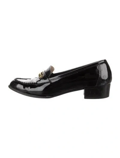 Pre-owned Ferragamo Gancini Logo Patent Leather Loafers In Black