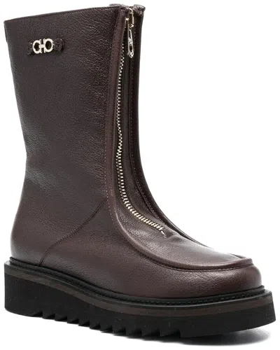 FERRAGAMO FERRAGAMO GANCINI LOGO PLAQUE LEATHER ANKLE BOOT