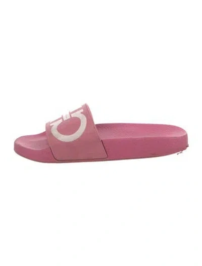 Pre-owned Ferragamo Gancini Logo Rubber Slides In Pink