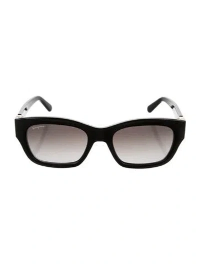 Pre-owned Ferragamo Gancini Logo Square Sunglasses In Black