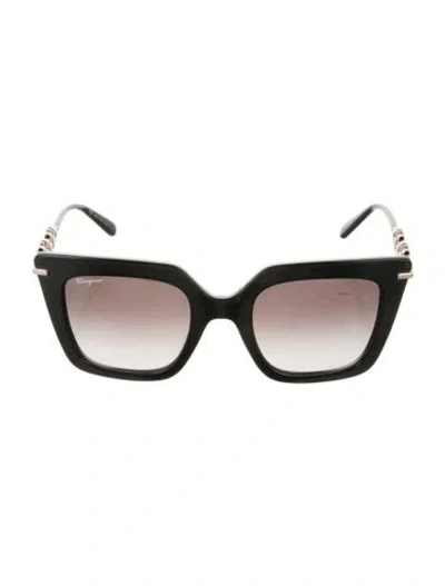 Pre-owned Ferragamo Gancini Logo Square Sunglasses In Black
