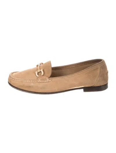 Pre-owned Ferragamo Gancini Logo Suede Loafers In Neutral