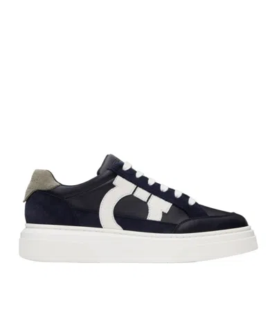 FERRAGAMO GANCINI LOW-CUT CASUAL SHOES