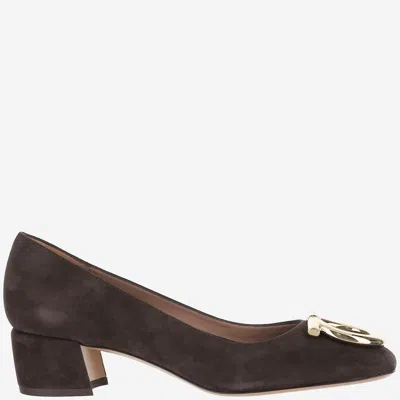 FERRAGAMO GANCINI MAXI PUMPS