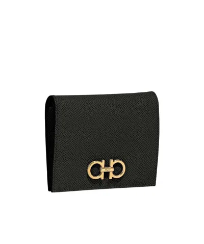 FERRAGAMO SALVATORE FERRAGAMO GANCINI COMPACT WALLET