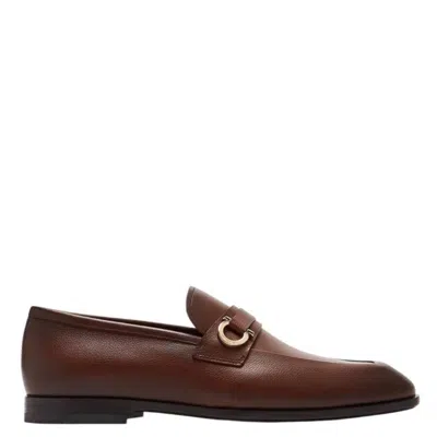 Ferragamo Gancini Ornament Leather Mocassin In Brown