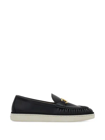 Ferragamo Gancini Ornament Loafers In Black