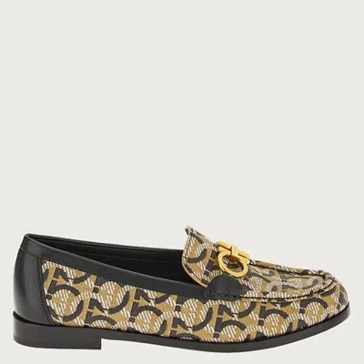 Ferragamo Gancini Ornament Monogram Loafers In Black