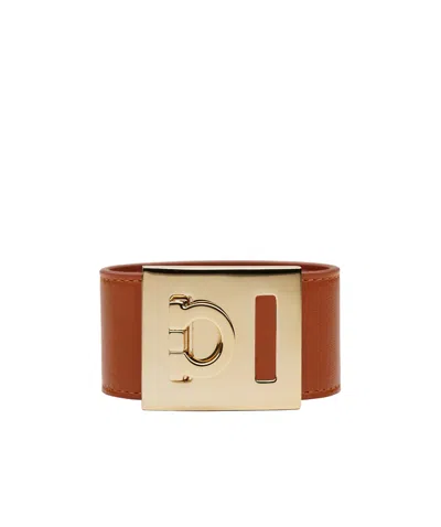 Ferragamo Gancini Pattern Bracelet In Brown