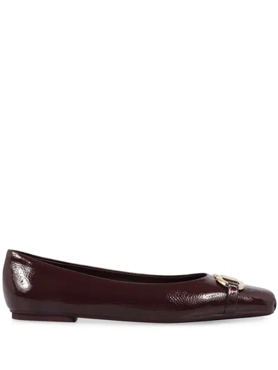 Ferragamo Gancini-plaque Ballet Flats In Brown