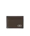 Ferragamo Gancini-plaque Leather Cardholder In Brown