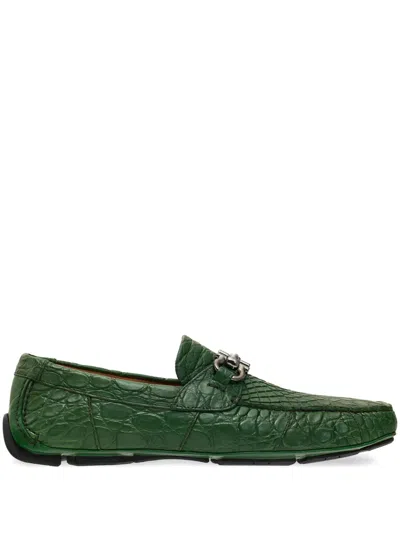 Ferragamo Gancini-plaque Leather Loafers In Green