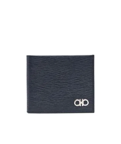 Ferragamo Gancini-plaque Wallet In Black