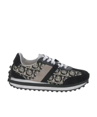 FERRAGAMO SALVATORE FERRAGAMO GANCINI PRINT LACE-UP SNEAKERS