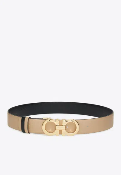 Ferragamo Gancini Reversible Leather Belt In Sand