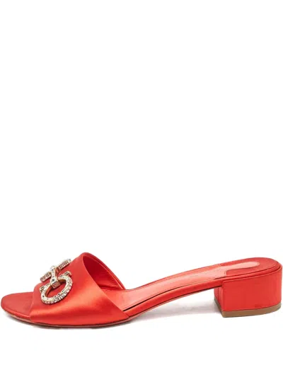 Pre-owned Ferragamo Gancini Satin Heeled Sandals In Red