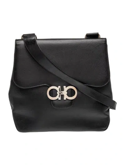 Pre-owned Ferragamo Gancini Shoulder Bag In Black