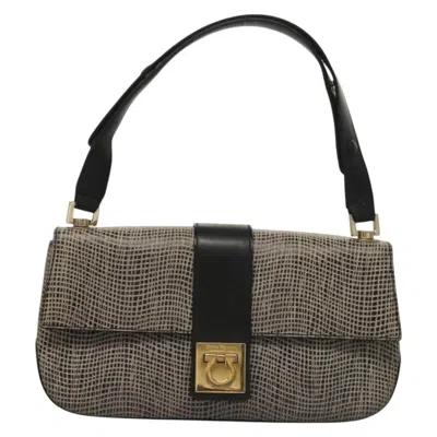 Pre-owned Ferragamo Gancini Shoulder Bag Leather Leather Shoulder Bag Bag () In Black