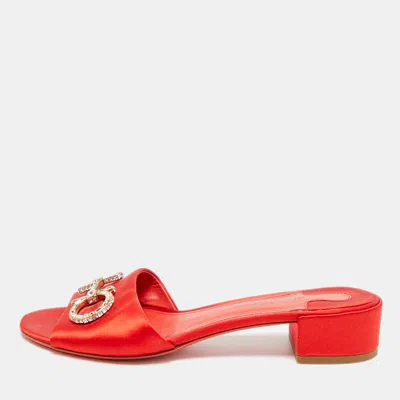 Pre-owned Ferragamo Gancini Size 38.5 Red Satin Crystal Embellished Slide Sandals