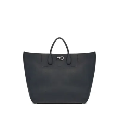 Ferragamo Gancini Studio Tote Bag In ["black"]
