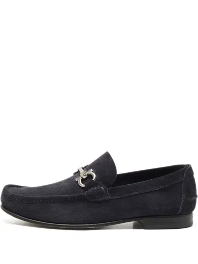 Pre-owned Ferragamo Gancini Suede Loafers In Blue
