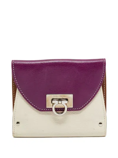 Pre-owned Ferragamo Gancini Trifold Leather Wallet In Brown