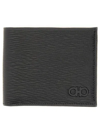 Ferragamo Gancini Wallet In Black