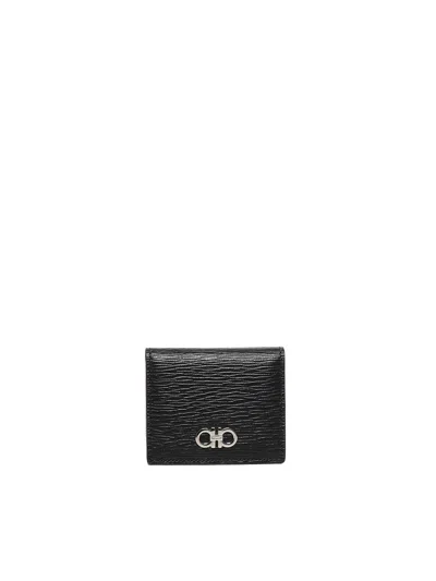 Ferragamo Gancini Wallet In Embossed Leather In Black