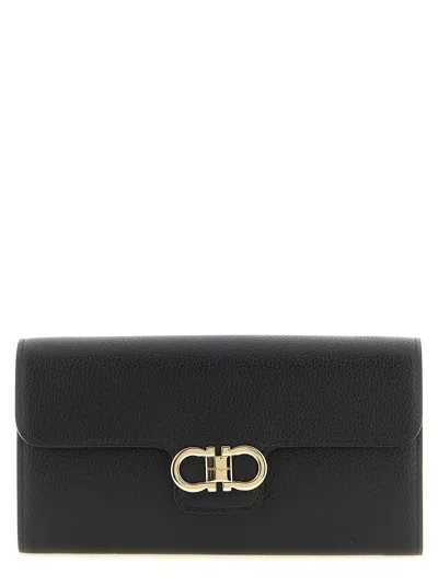 Ferragamo 'gancini' Wallet On Chain In Black