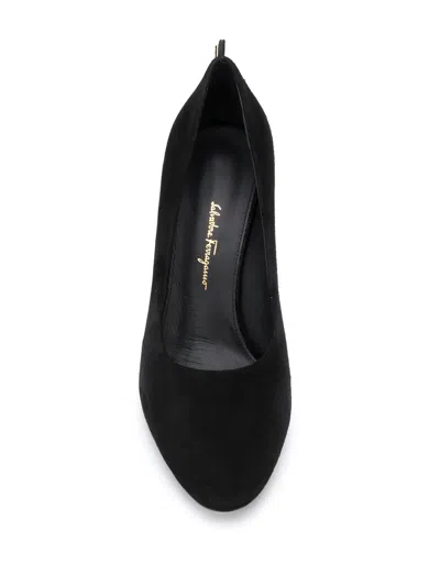 Ferragamo Gancino Pumps In Black