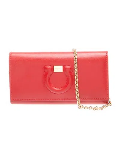 Pre-owned Ferragamo Gancio Clutch In Pink