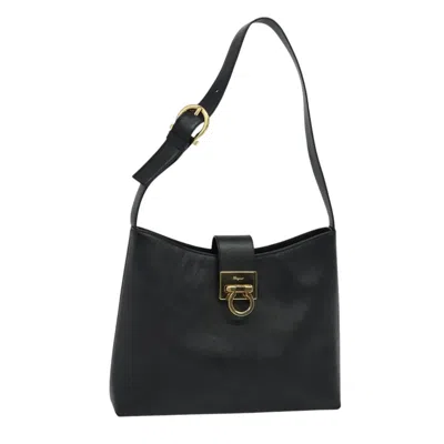 Pre-owned Ferragamo Gancio Flap Hobo Leather Leather Shoulder Bag Bag () In Black