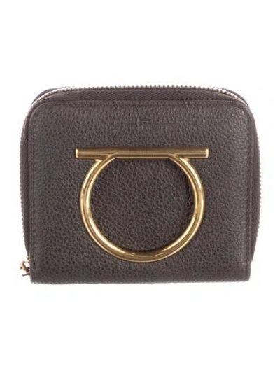 Pre-owned Ferragamo Gancio Logo Leather Compact Wallet In Brown