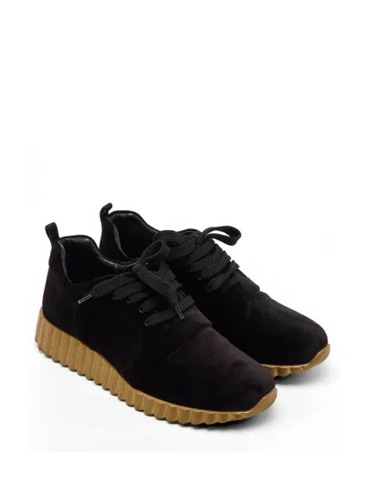 Pre-owned Ferragamo Gancio Logo Velvet Sneakers In Black