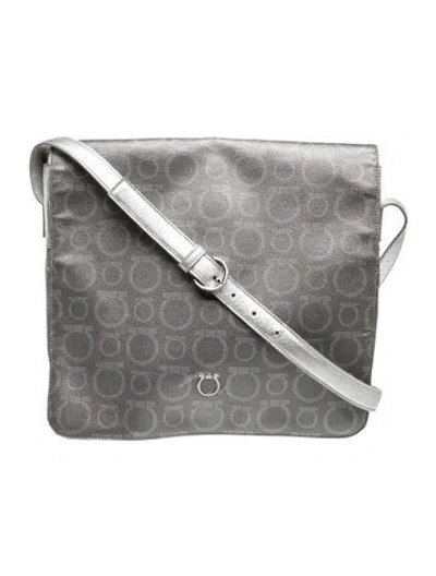 Pre-owned Ferragamo Gancio Messenger Bag In Gray
