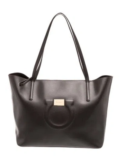 Pre-owned Ferragamo Gancio Tote In Brown