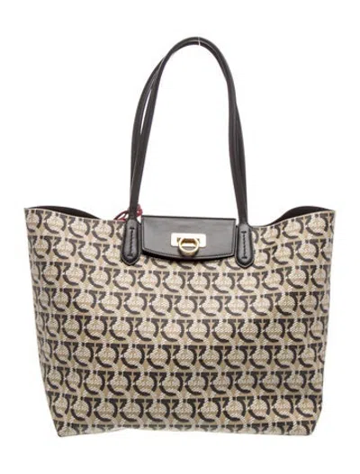 Pre-owned Ferragamo Gancio Tote In Neutrals