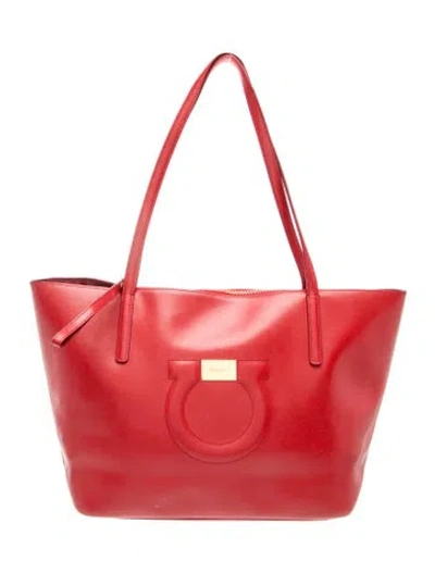 Pre-owned Ferragamo Gancio Tote In Red