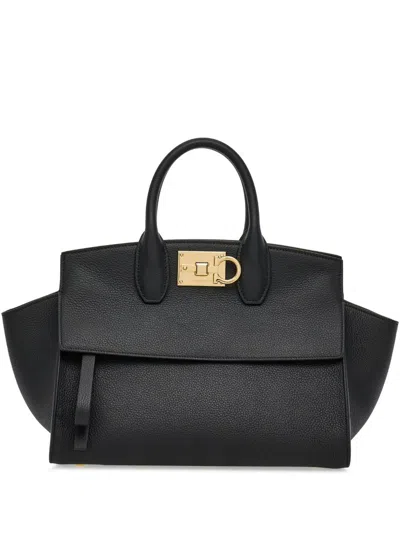 Ferragamo Genuine Leather Elegant Bag In Black