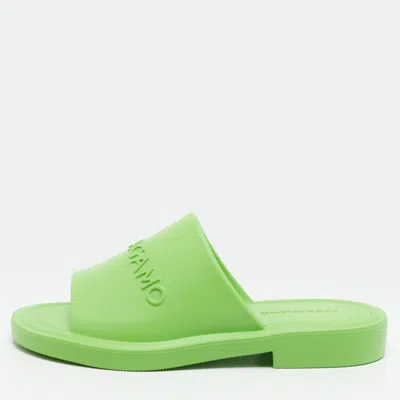 Pre-owned Ferragamo Giuneva Size 43 Green Rubber Slide Sandals