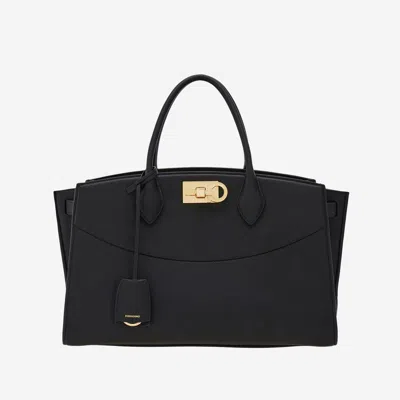Ferragamo Grained Leather Handbag In Black