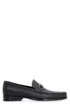 Ferragamo Gancini-detialed Leather Loafers In Black