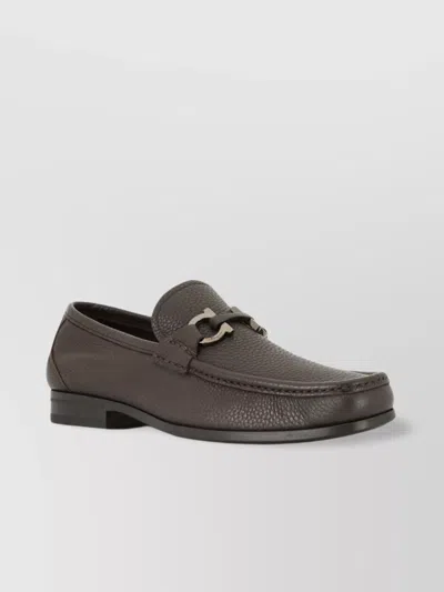 FERRAGAMO GRANDIOSO METAL HARDWARE LOAFERS