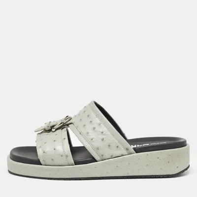 Pre-owned Ferragamo Grey Ostrich Lutfi Platform Slides Size 40.5