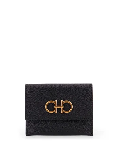 Ferragamo Hammered Leather Card Holder In Black