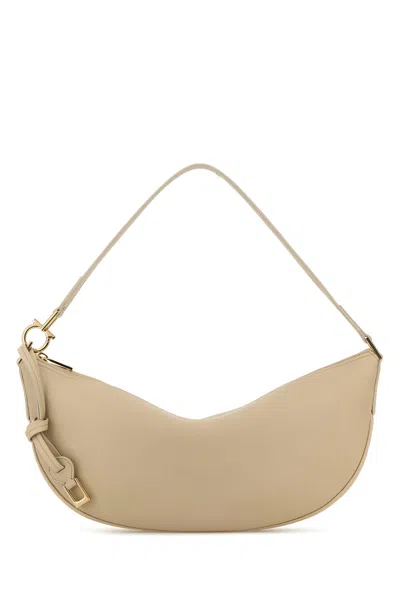 Ferragamo Hobo Smile M-tu Nd Salvatore  Female In Neutral