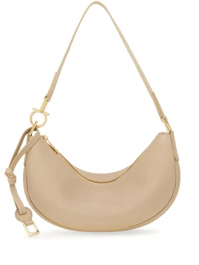 FERRAGAMO FERRAGAMO HOBO SMILE S